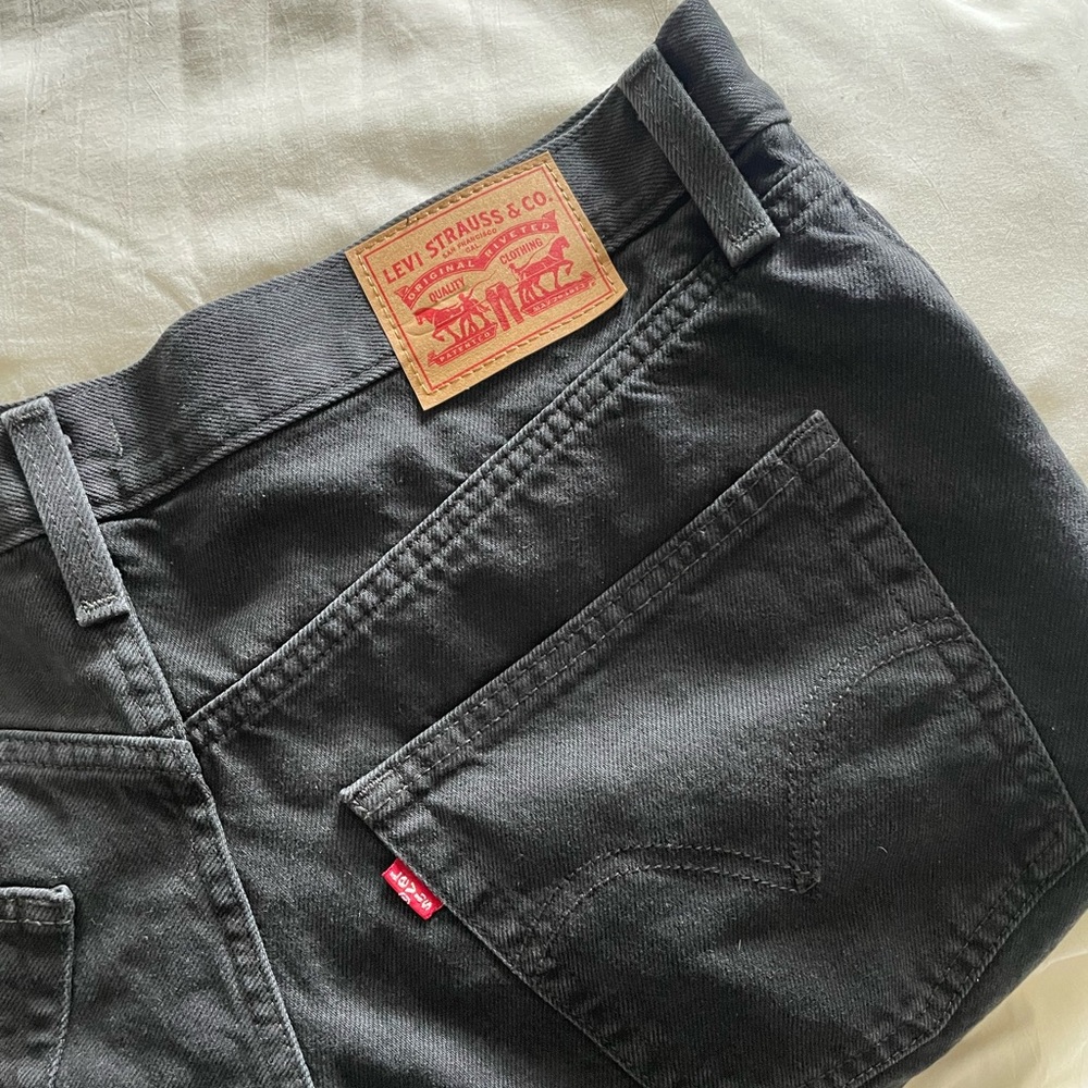 Levi’s High Waisted Mom Shorts